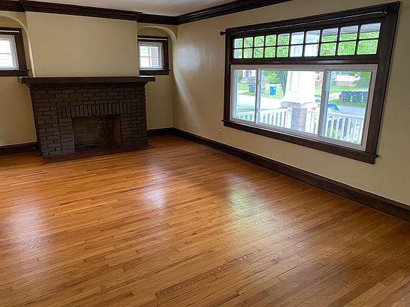 4th image of 2243 Northland Ave