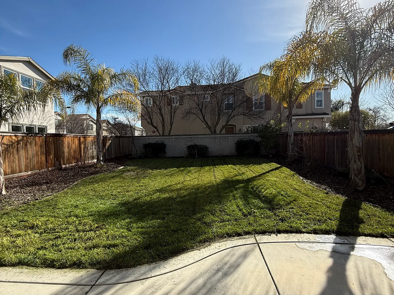 3 bed, 2.5 bath, 2149 sqft, $3,400 — Photo 3