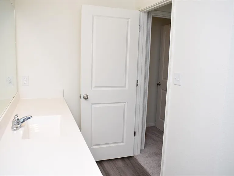 431 Robins Nest Ln — Photo 21