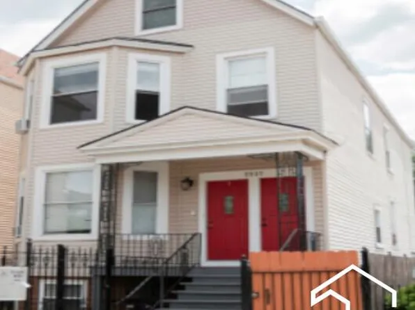 2935 N Kimball Ave #1, Chicago, IL 60618