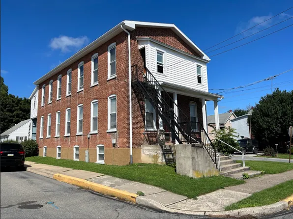 14 S Haas St, 14 S Haas St #3, Topton, PA 19562