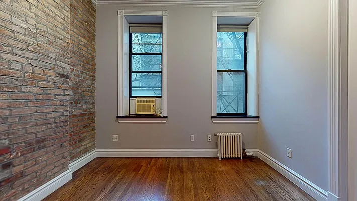 Rented by Bond New York | media 66