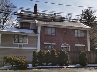 333 Teaneck Rd, Teaneck, NJ 07666