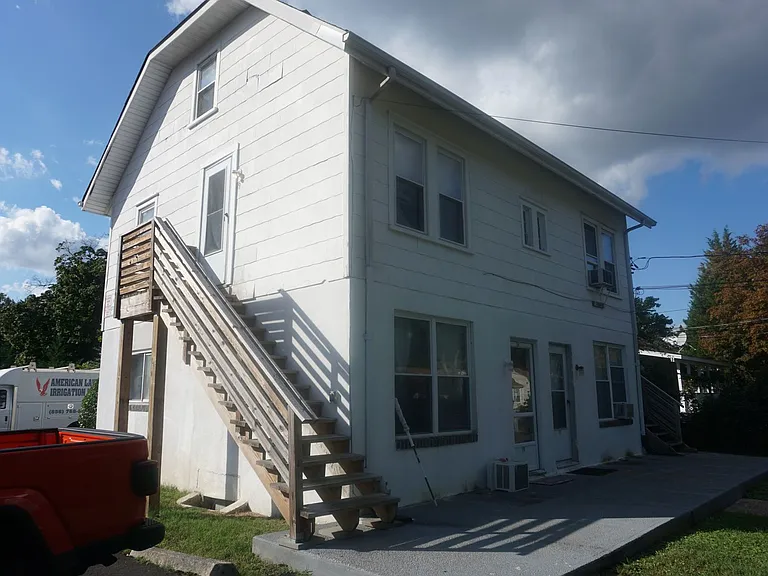 2114 E Landis Ave — Photo 21