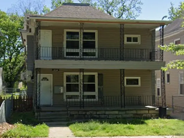 1254 SW Clay St APT 2, Topeka, KS 66604