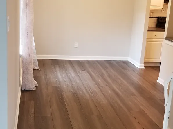 700 Ardmore Ave APT 405, Ardmore, PA 19003