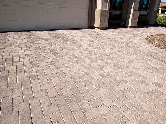 5th image of 26497 W Abraham Ln