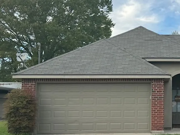108 Nouveau Ln #A, Lafayette, LA 70501