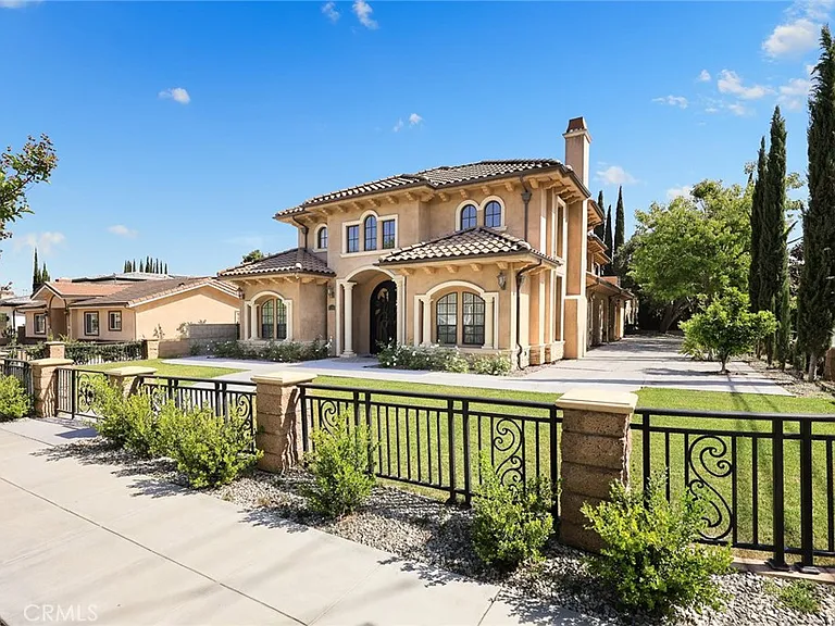 536 W Camino Real Ave — Photo 63