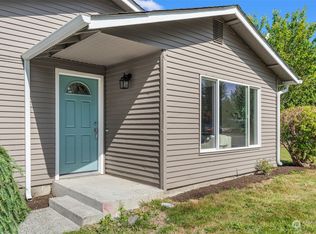 9426 58th Dr NE, Marysville, WA