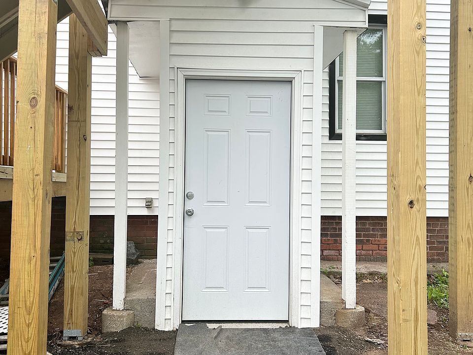 1st image of 93 Spring St #3B