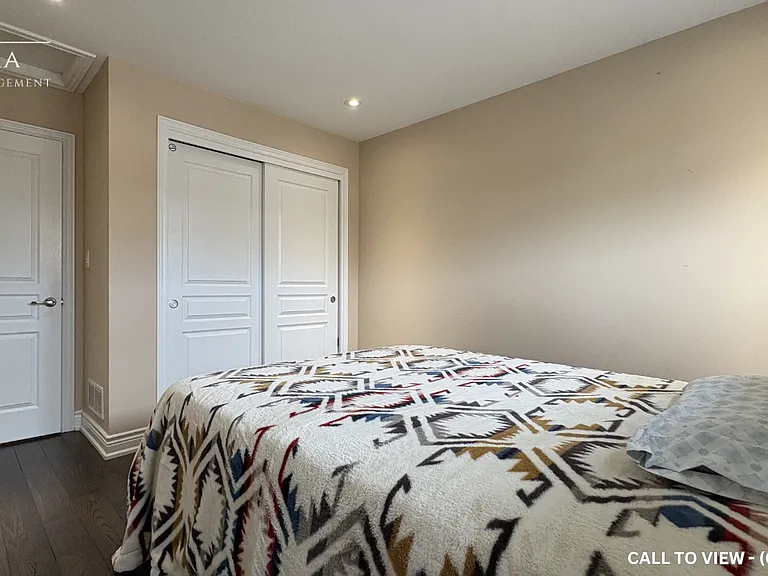 7607 Green Vista Gate — Photo 13