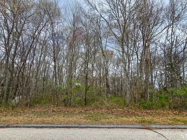 5 Benjamin Lane, East Haddam, CT 06423