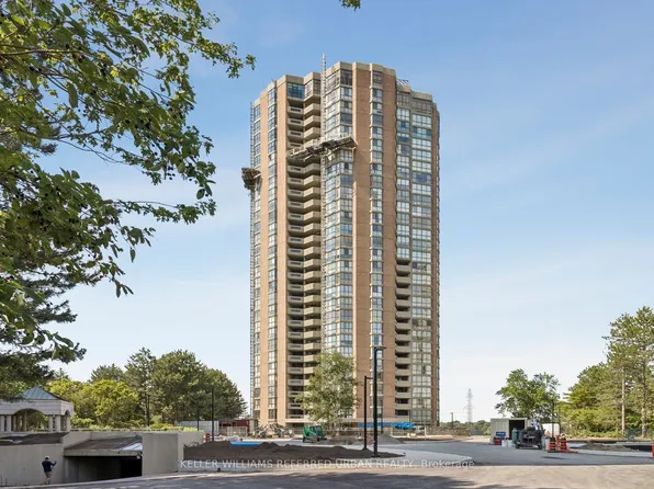 85 Skymark Dr #2103, Toronto, ON M2H 3P2