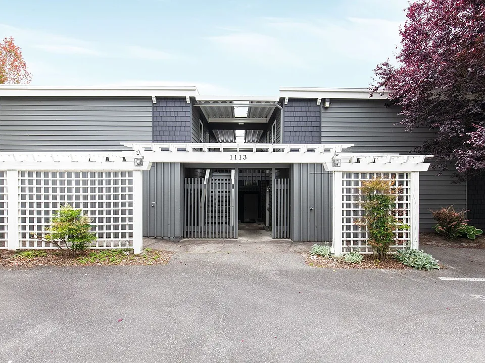 1113 Kirkland Ave #1B
