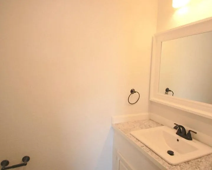 4670 Reka Dr #G11 — Photo 6