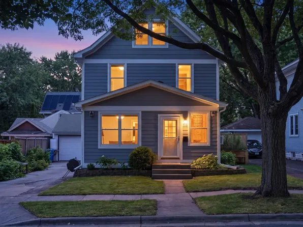 718 Manomin Ave, Saint Paul, MN 55107