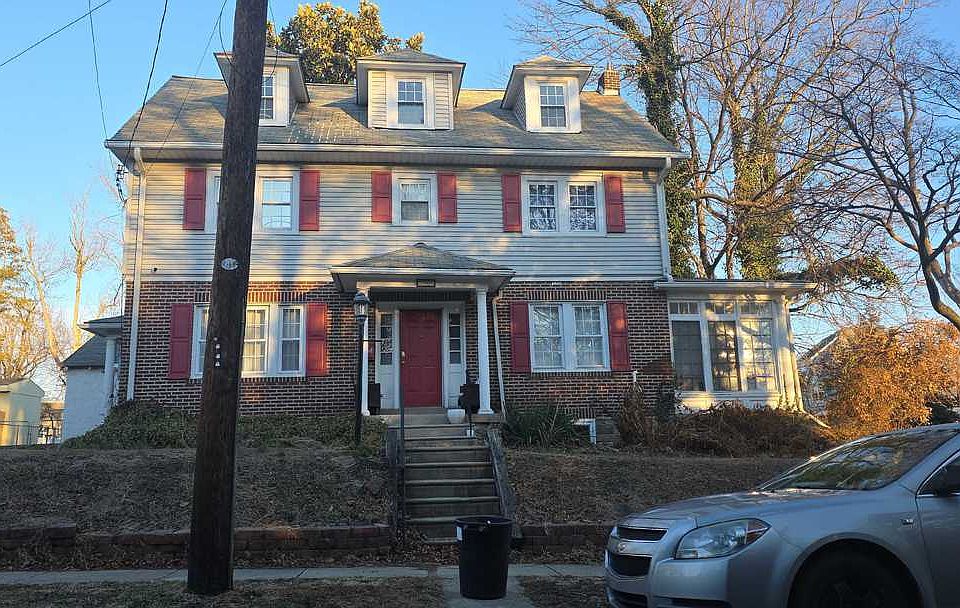 1st image of 301 Sylvan Ave