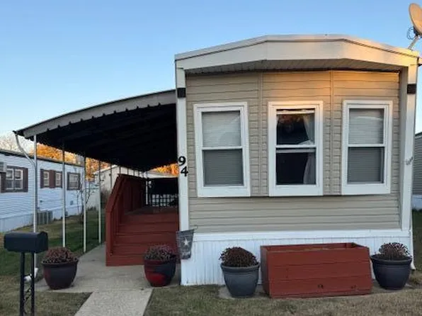 94 Locust Grove, Hazlet, NJ 07730