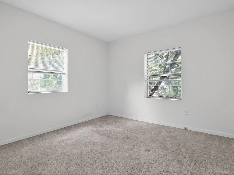 1719 N Troy St #8399 — Photo 9