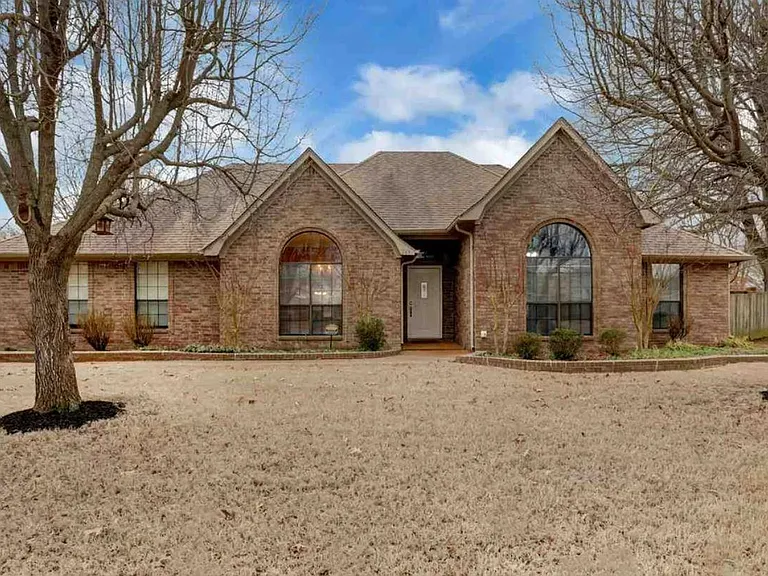 361 Wolf Lair Cv — Photo 15