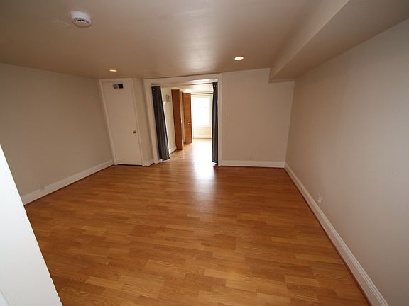 5th image of 1005 W 36th St #2
