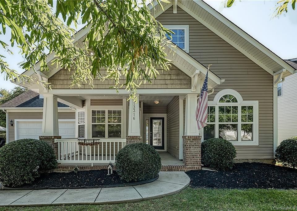1st image of 13316 Centerview Ln