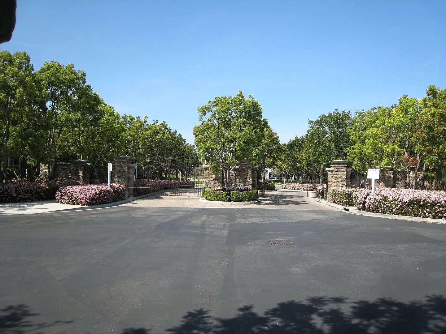 Exquisite 3 Bed 2.5 Bath Two Story Condo, Gated Complex, South Coast Metro — Photo 1