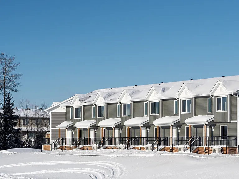 401 Athabasca Ave — Photo 52