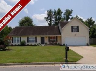 2705 Lake Ridge Ct, Chesapeake, VA 23323