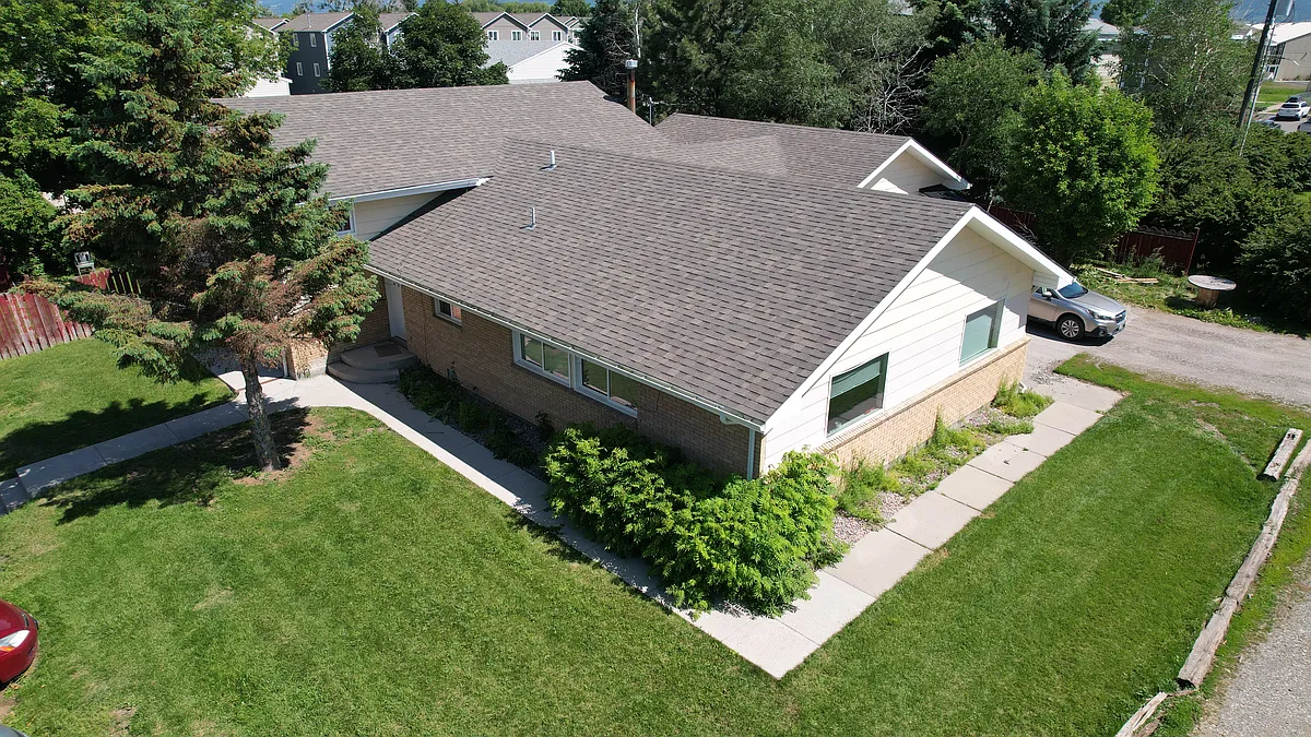 Building Photo - 1820 Remington Way #B