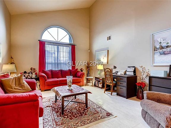 5th image of 9545 Lazy River Dr