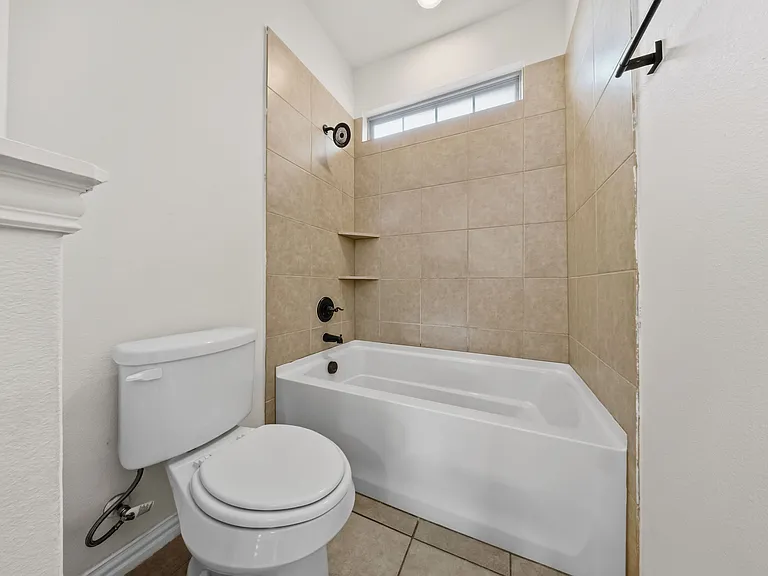 2245 Caniesto St — Photo 11