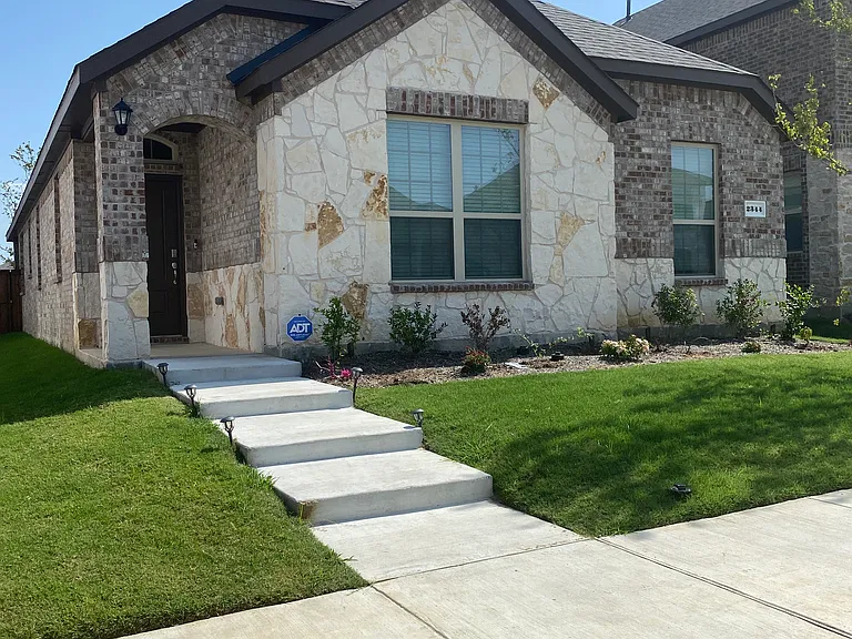 2344 Pyrite Dr — Photo 1