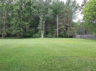 1075 N Miller Rd, Saginaw, MI 48609
