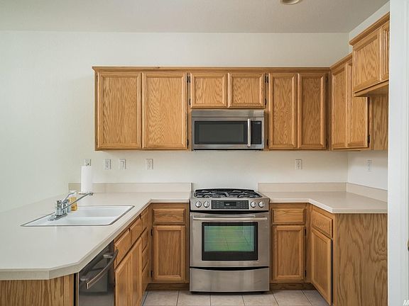 5th image of 3987 Coldwater Dr