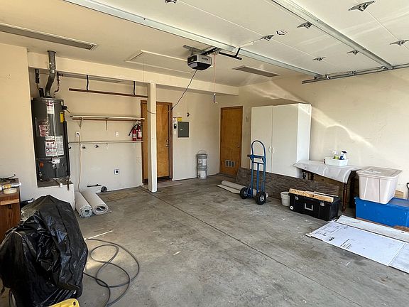 3rd image of 105 Madeline Dr