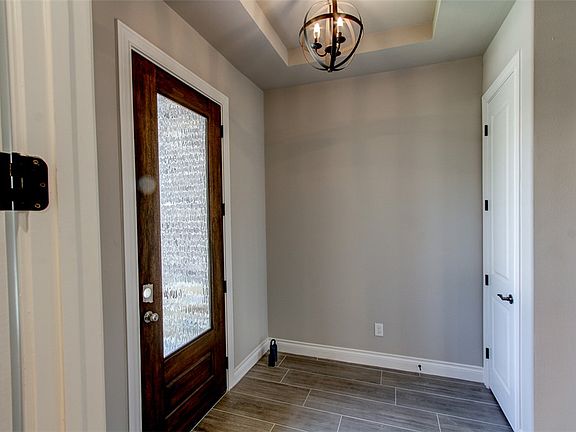 2nd image of 4008 Brownway Dr