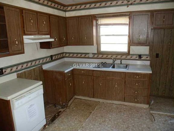 5th image of 101 Siegel Dr