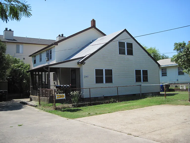 1543 Lea View Ave #B — Photo 6