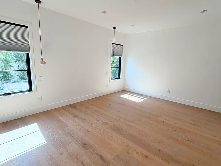6302 Teesdale Ave — Photo 9