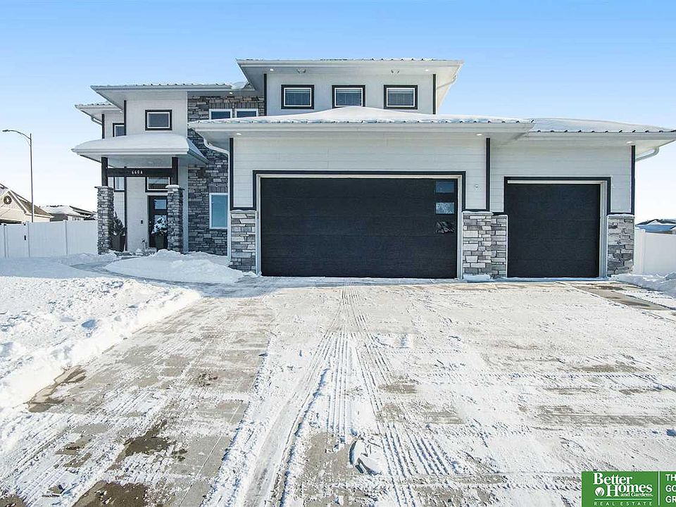 1st image of 6604 S 209th St