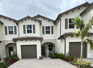 2877 SE 24th Ave, Homestead, FL 33035