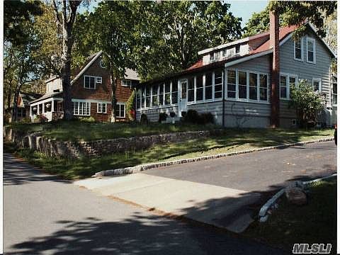 1st image of 1495 Oak Dr
