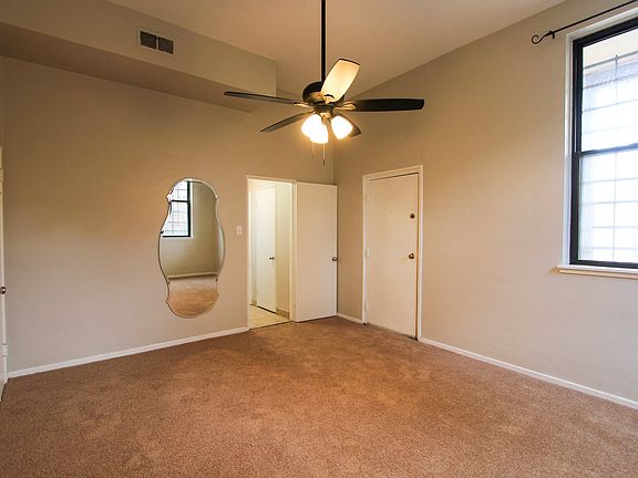 5th image of 5533 Ellsworth Ave APT 103