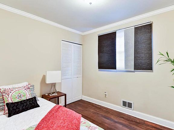 4th image of 100 S Jordan St #1