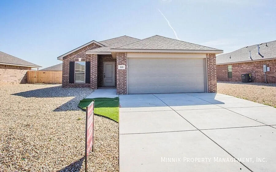 Frenship ISD | 3 Bed 2 Bath Home For Rent | 2129 Langford Ave — Photo 1