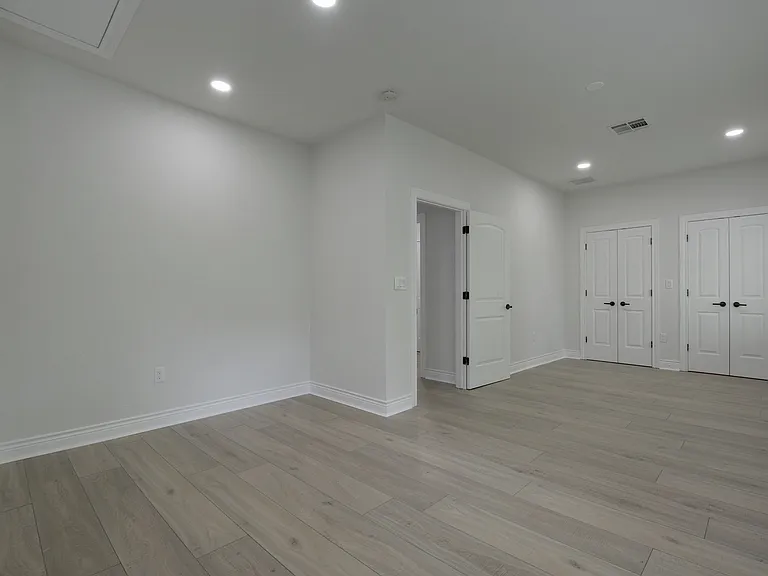 1915 David St — Photo 14