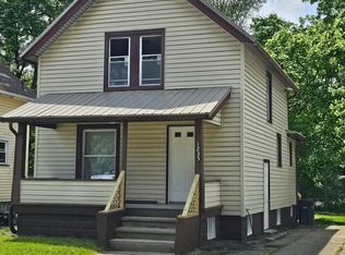 1235 Buena Vista Ave NE, Warren, OH