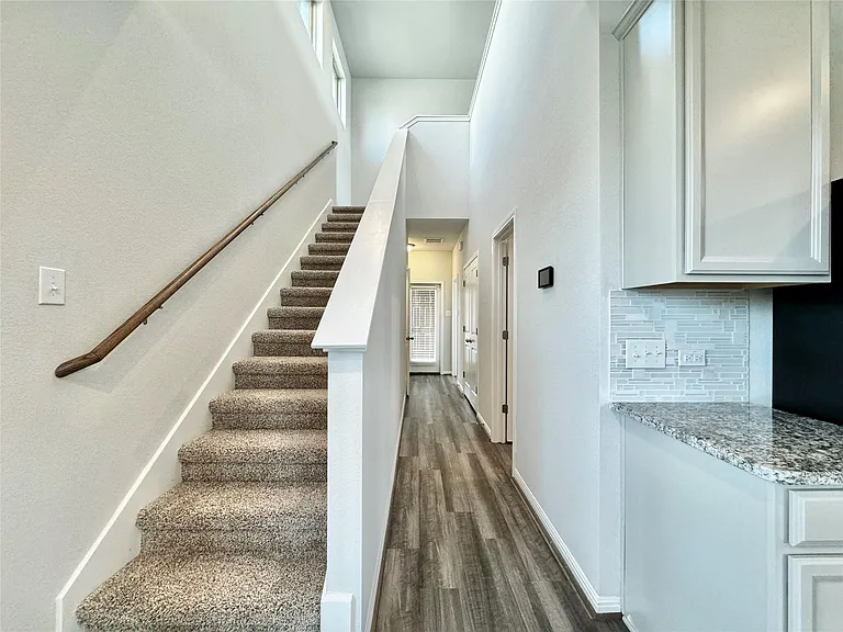 5701 Pleasanton Pkwy — Photo 13